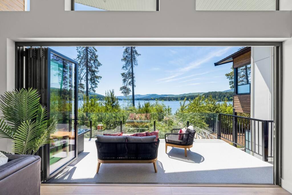 Kelly'S Sunset Lake Retreat Shawnigan Lake Extérieur photo