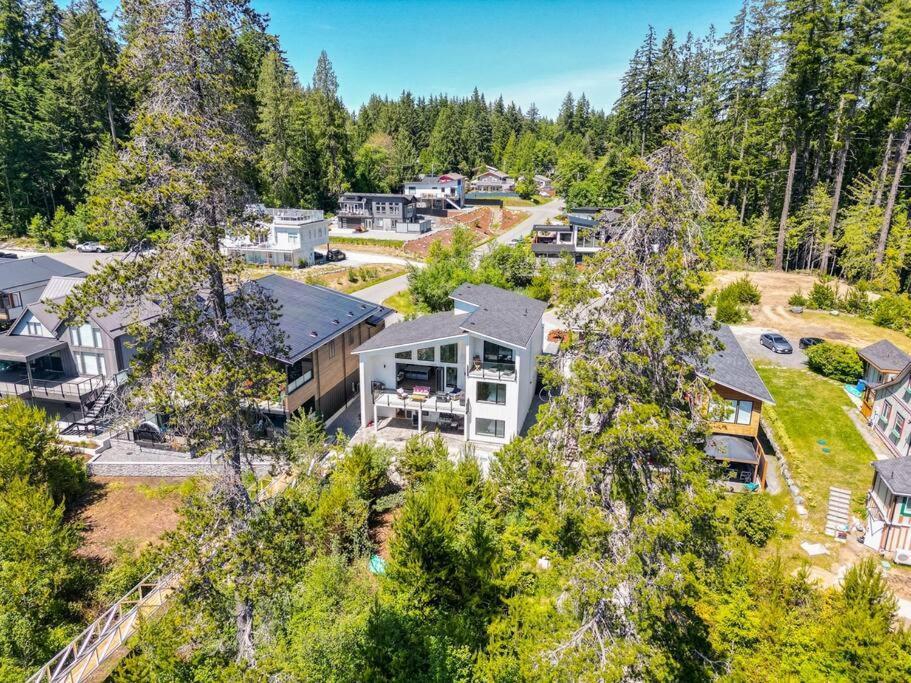 Kelly'S Sunset Lake Retreat Shawnigan Lake Extérieur photo
